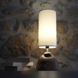 Lampe en olivier et bruyère - Fabien Haurat - Photo ©GARANCE CASSIEN