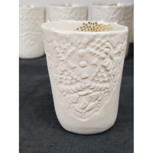 Tasse porceleine blanche - Myriam Aït Amar - Photo ©GARANCE CASSIEN