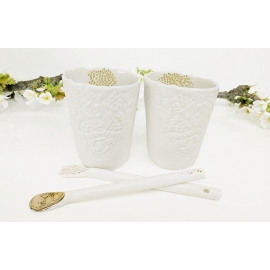 Tasse gobelet porceleine blanche - Myriam Aït Amar - Photo ©GARANCE CASSIEN