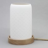 Lampe en porcelaine contemporaine - Blanc -losanges 1 - Atelier bog - Photo © Brice Corbizet