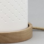 Lampe en porcelaine contemporaine - Blanc -obliques détail 2 - Atelier bog - Photo © Brice Corbizet